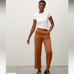 Everlane Easy Pant in Honey Color. Size 8.